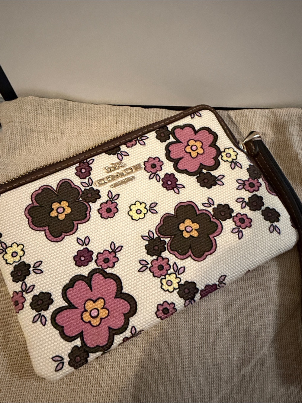 NWT Coach Floral Canvas Wristlet Pouch